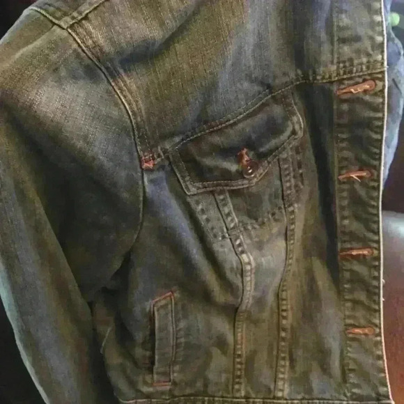 Denim Jacket with hand painted peace signs🌸 - Picture 7 of 8